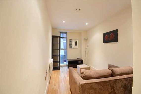 1 Bedroom Flat